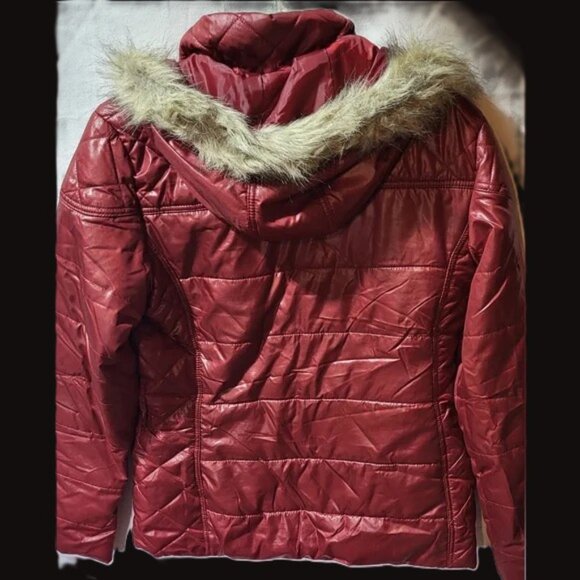 Say what? Wine quilted jacket with fur hat size Large - Picture 2 of 5